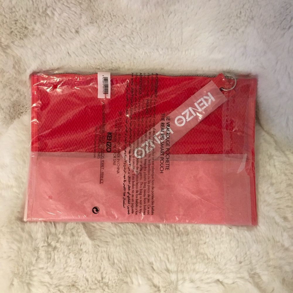 NEW Kenzo Red Patent Leather Blend Zip Up Make Up Clutch Wristlet Bag